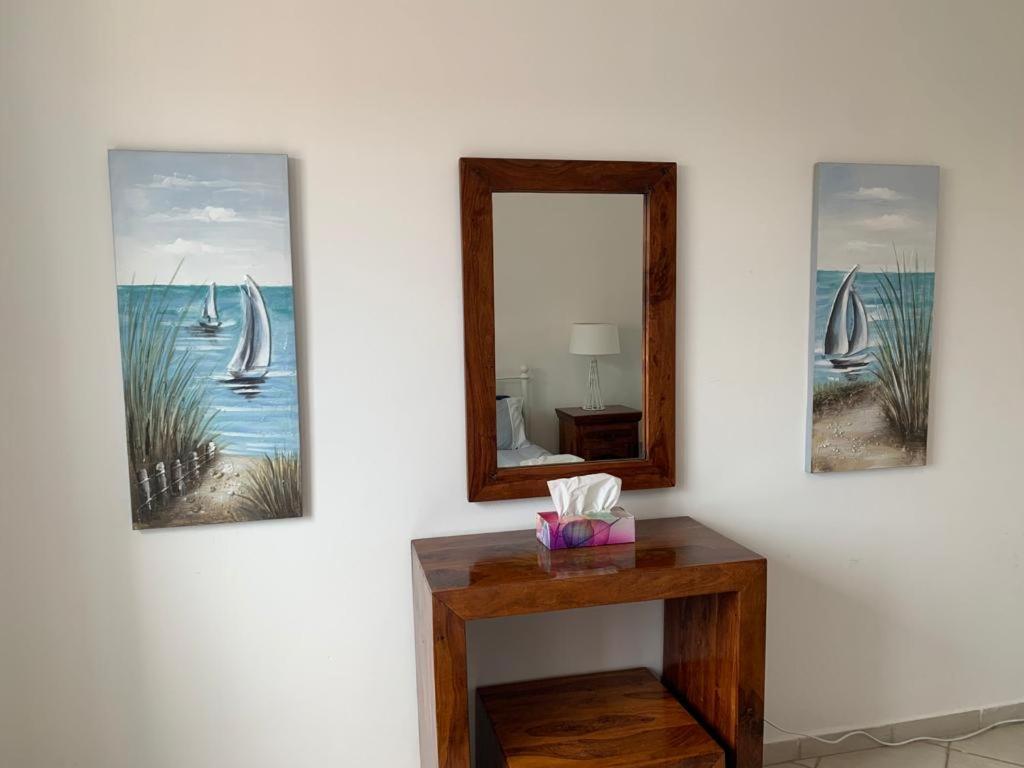 Comfortable 2 Bedroom Apartment In Popular Limnaria Gardens Paphos Exterior foto